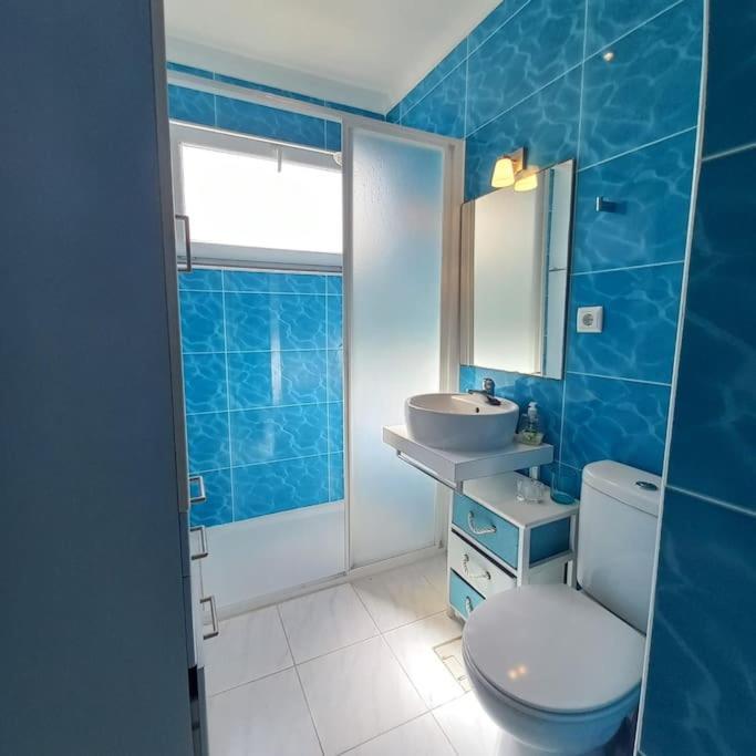 Apartmán Casa Do Portao Azul - Dourada Atouguia Da Baleia Exteriér fotografie