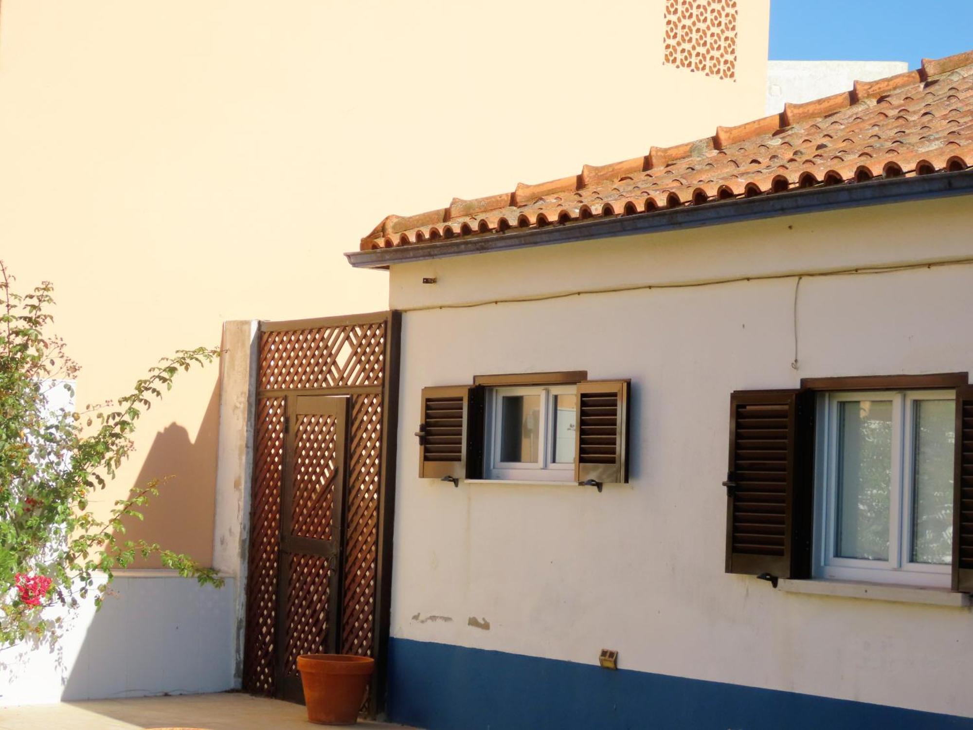 Apartmán Casa Do Portao Azul - Dourada Atouguia Da Baleia Exteriér fotografie
